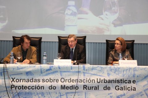 Imaxes - Xornada sobre as instrucións de desenvolvemento da Lei 9/2002, de 30 de decembro, de Ordenación Urbanística e do Medio Rural  de Galicia, na redacción